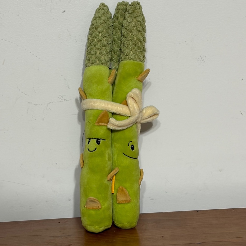 Gigglescape Target Asparagus Stalks Plush Toy Green Vegetable 9.5" 086-13-7583